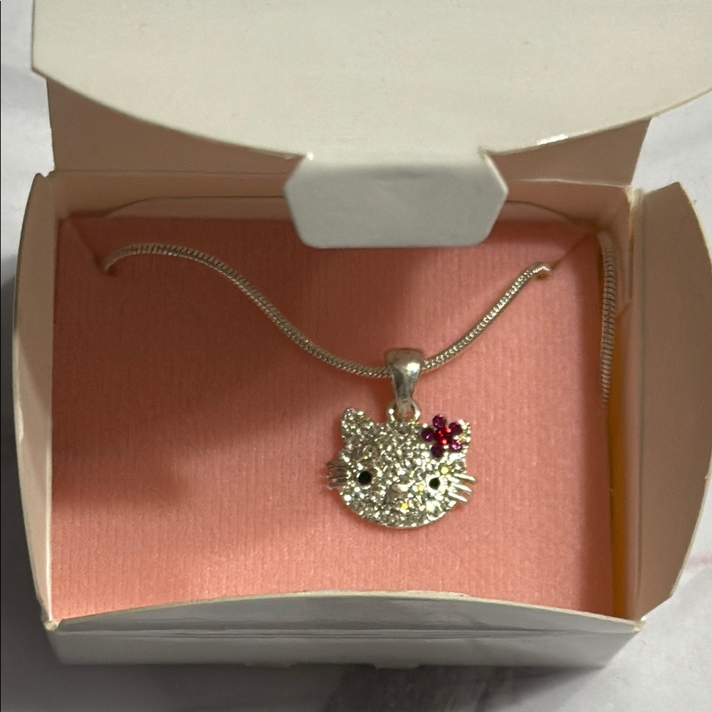 NEW in BOX Hello Kitty Silver Pink Necklace Sparkling Pendant